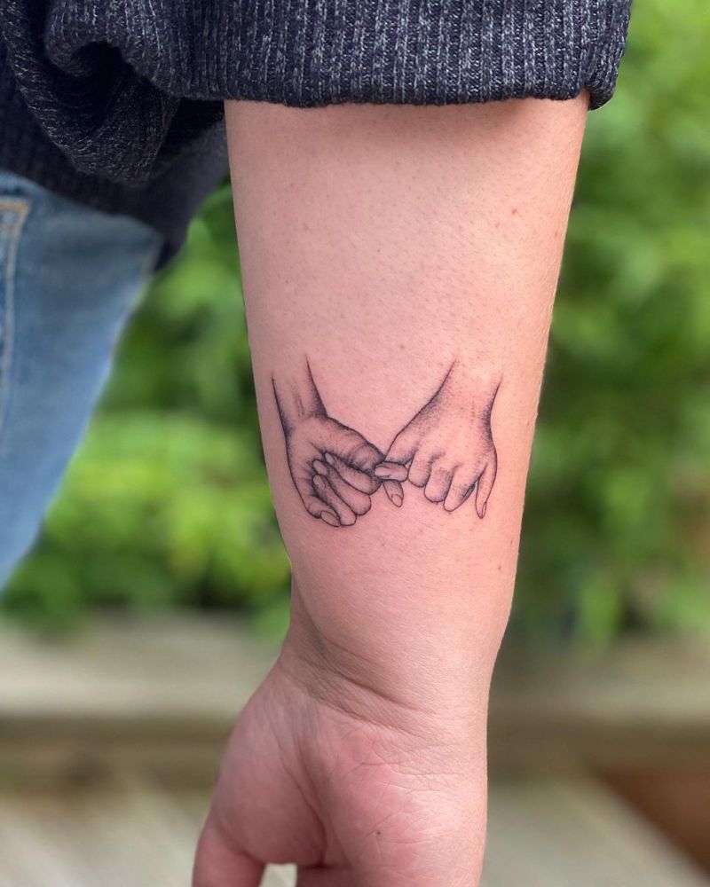 30 Pretty Pinky Promise Tattoos Remind You to Remember Commitment