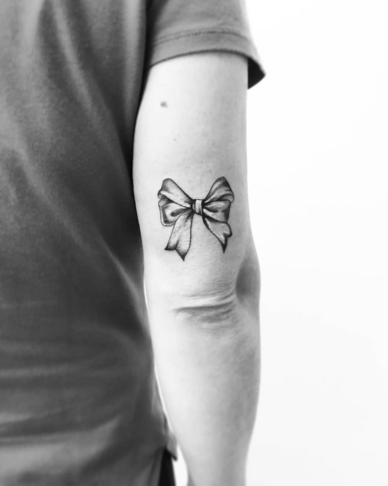 30 Pretty Ribbon Tattoos Enhance Your Personality