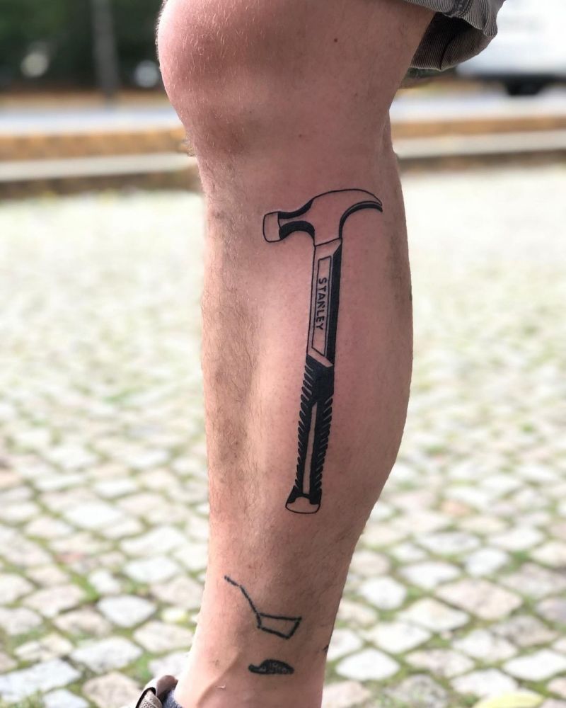 30 Pretty Hammer Tattoos You Will Love