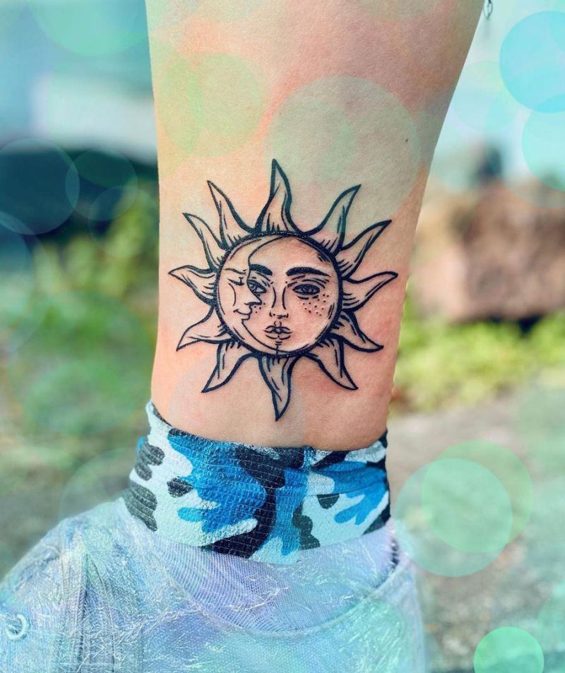 30 Pretty Sun and moon Tattoos Show Your Temperament