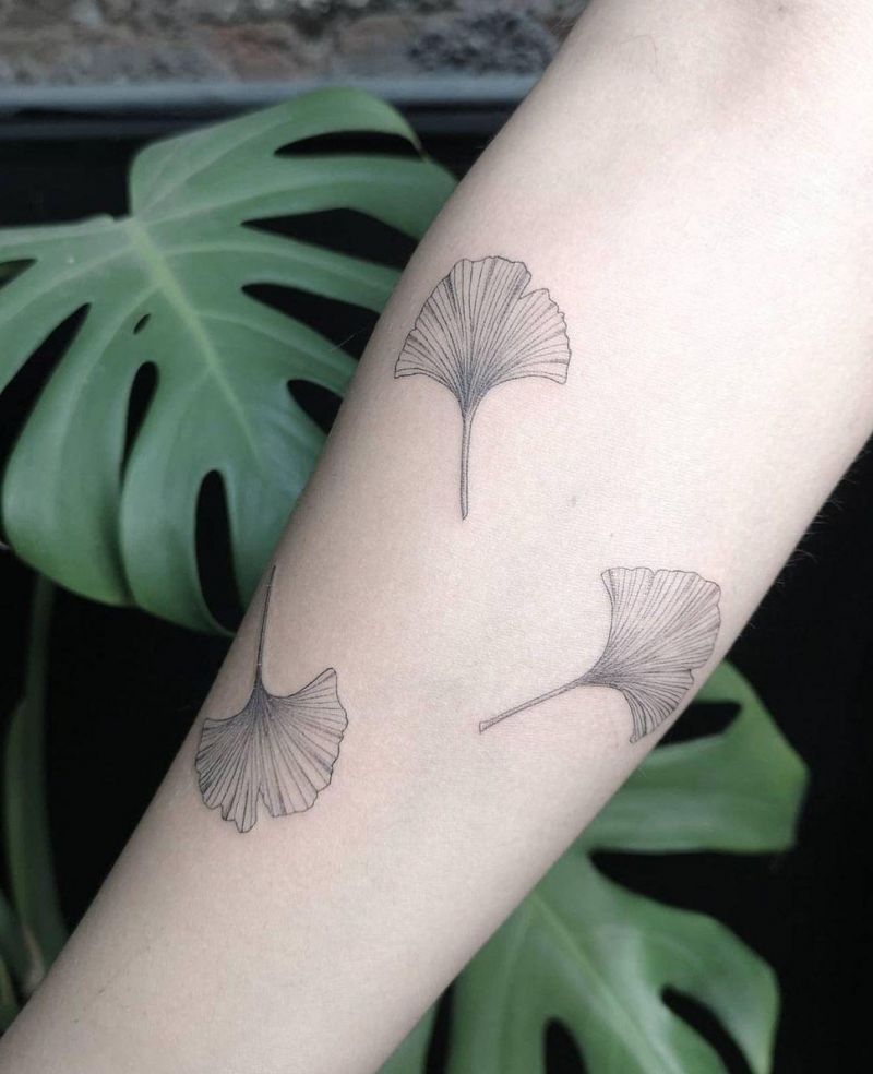 30 Pretty Ginkgo Tattoos to Inspire You