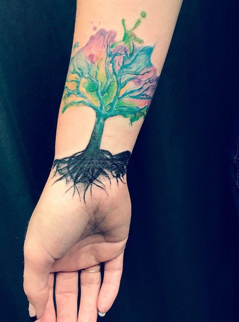 30 Pretty Watercolor Tree Tattoos You Want to Try