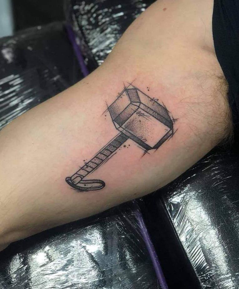 30 Pretty Hammer Tattoos You Will Love