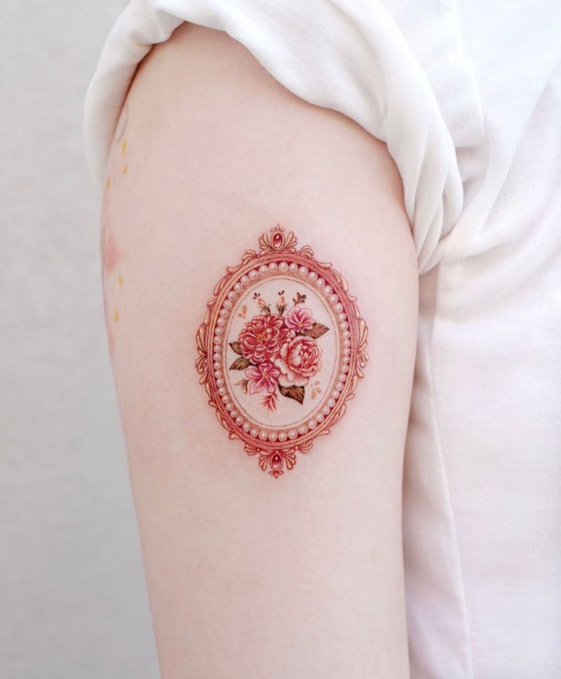 30 Pretty Frame Tattoos to Inspire You