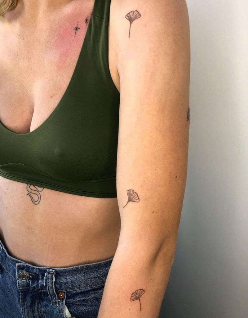 30 Pretty Ginkgo Tattoos to Inspire You