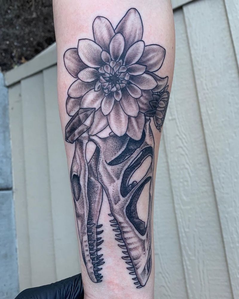 30 Pretty Dahlia Tattoos You Must Try