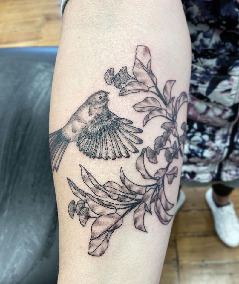 30 Pretty Fantail Tattoos You Must Try