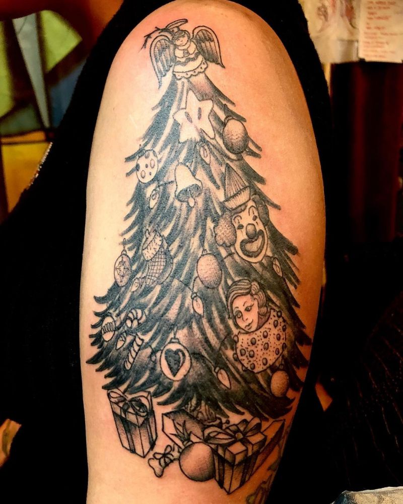 30 Pretty Christmas Tree Tattoos to Celebrate The Festival