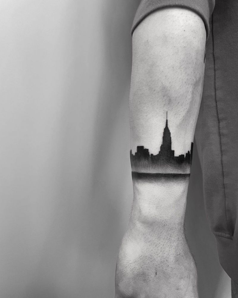 30 Pretty Skyline Tattoos to Inspire You