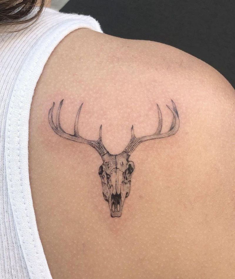 30 Pretty Deer Skull Tattoos Make You More Attractive