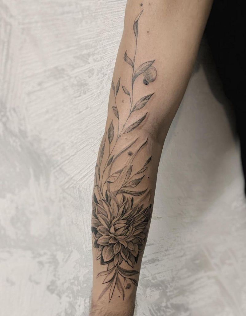 30 Pretty Dahlia Tattoos You Must Try