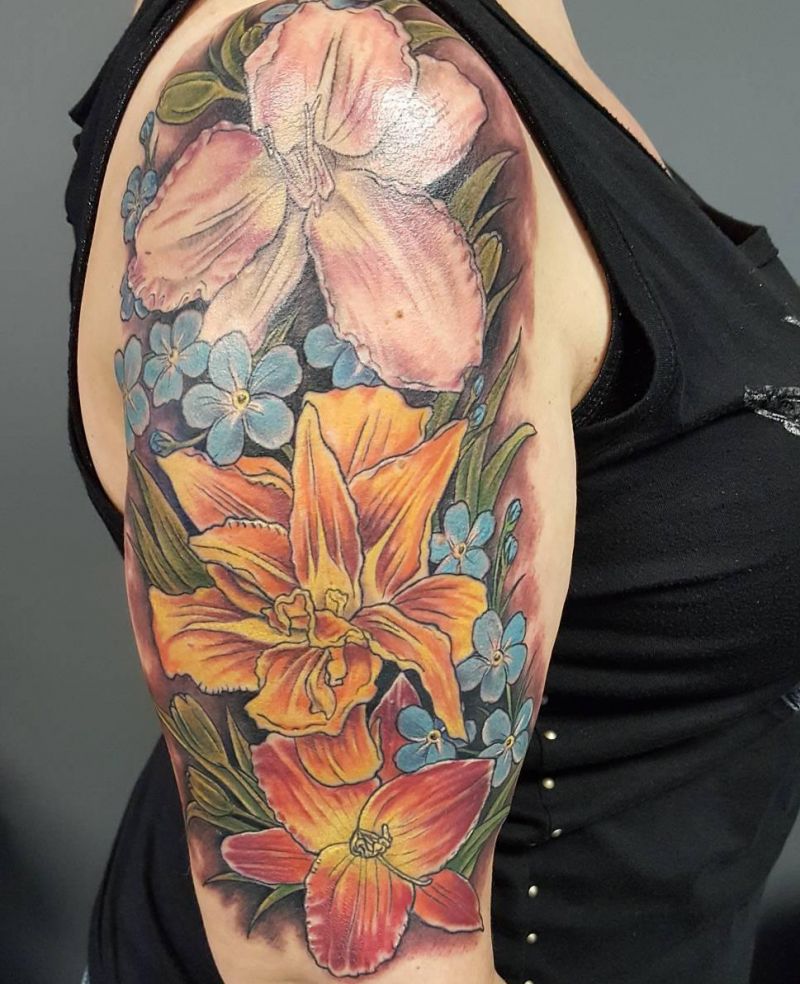 30 Pretty Daylily Tattoos Show Your Temperament