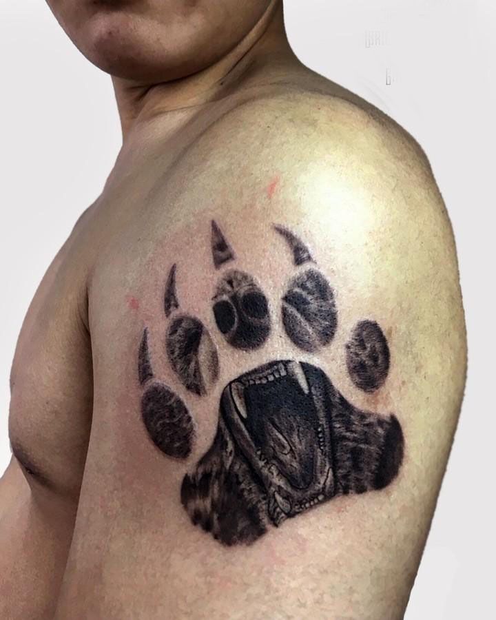 30 Pretty Bear Paw Tattoos You Must Try