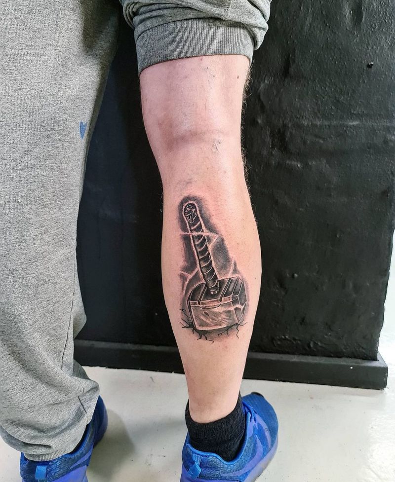 30 Pretty Hammer Tattoos You Will Love