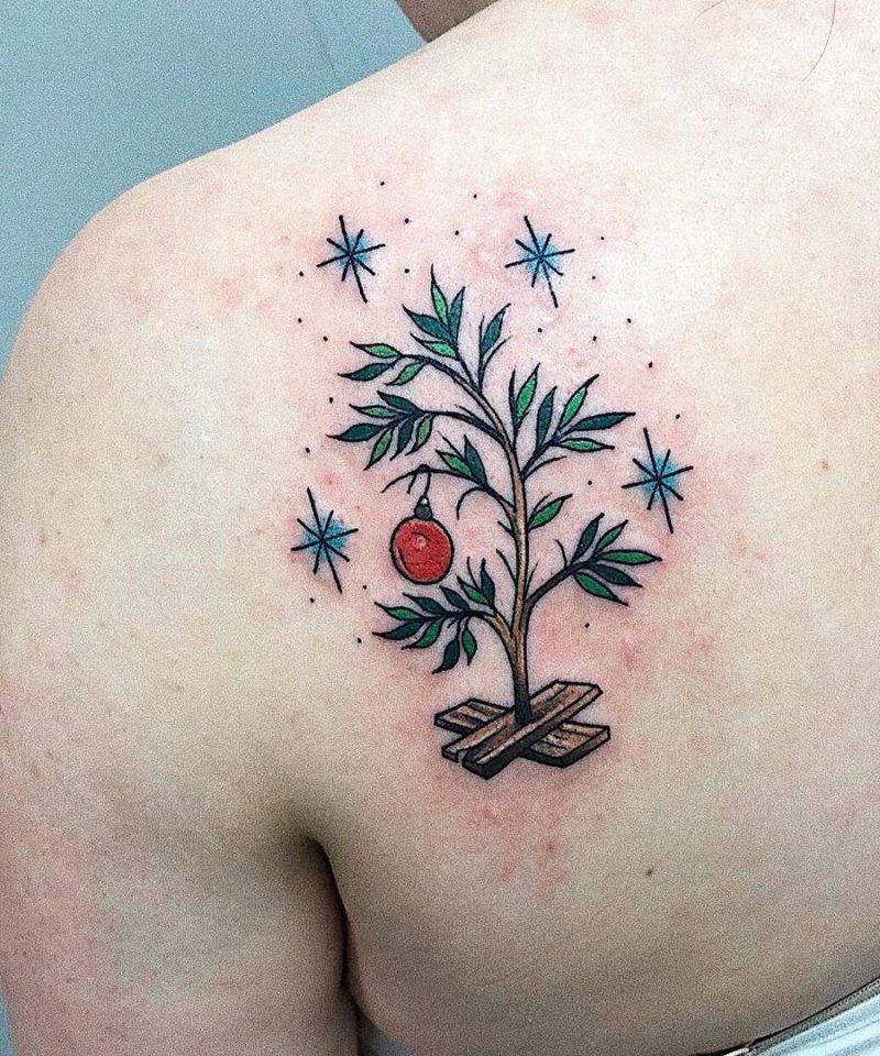 30 Pretty Christmas Tree Tattoos to Celebrate The Festival