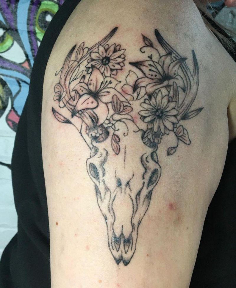 30 Pretty Deer Skull Tattoos Make You More Attractive