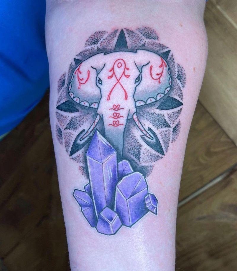 30 Pretty Crystal Tattoos You Can't Miss