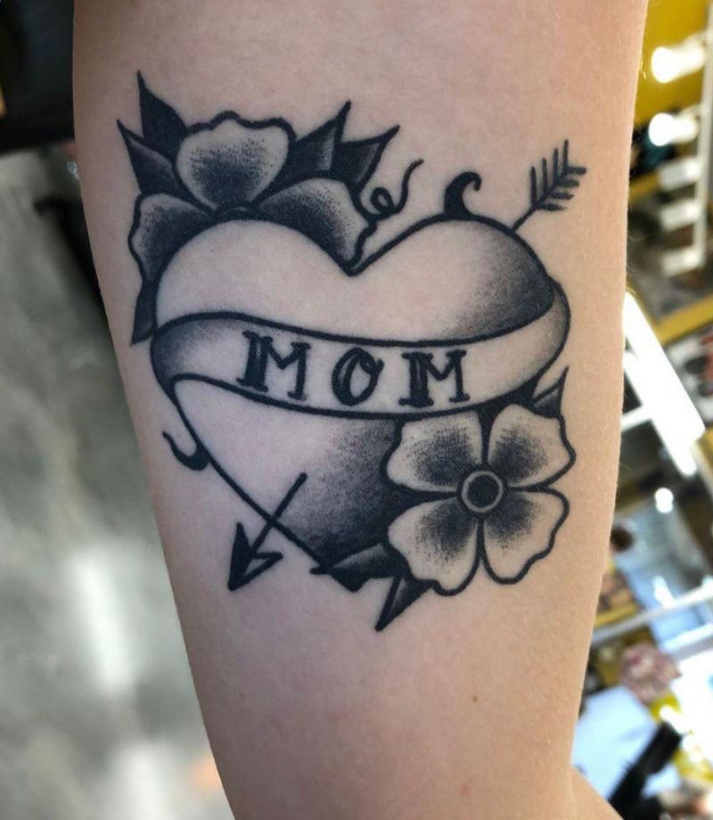 30 Pretty Mom Heart Tattoos You Must Try