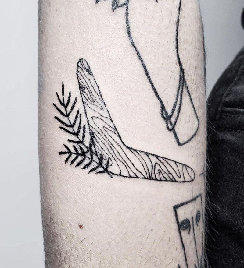 30 Pretty Boomerang Tattoos You Will Love