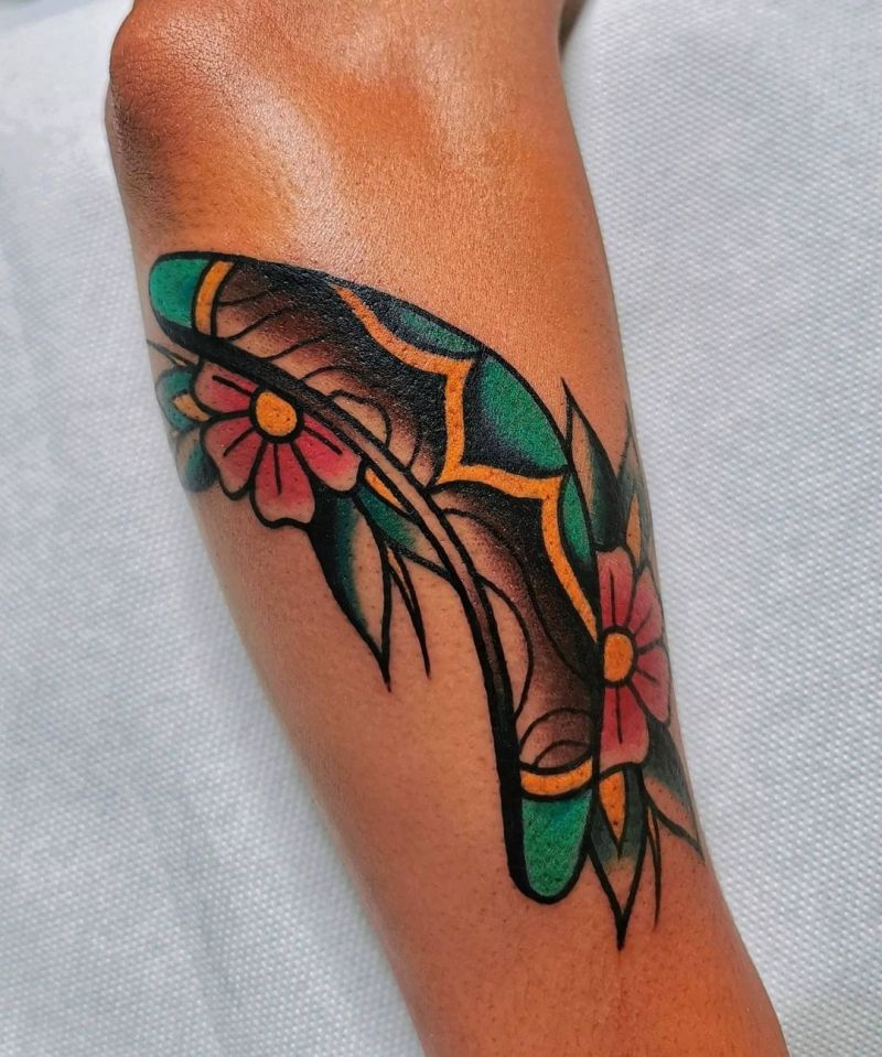 30 Pretty Boomerang Tattoos You Will Love