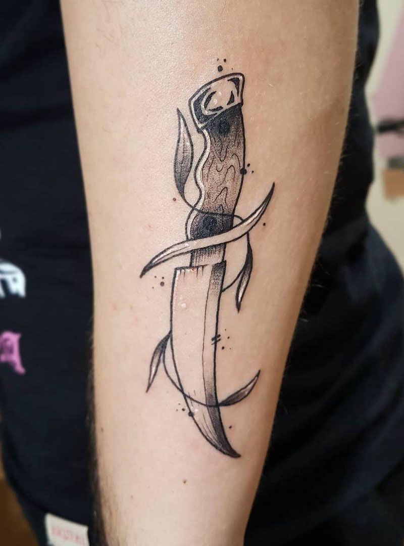 30 Pretty Knife Tattoos You Must Try