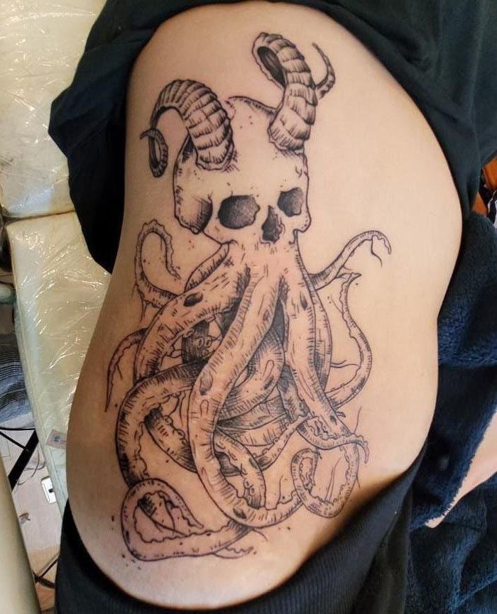 30 Pretty Octopus Skull Tattoos You Will Love