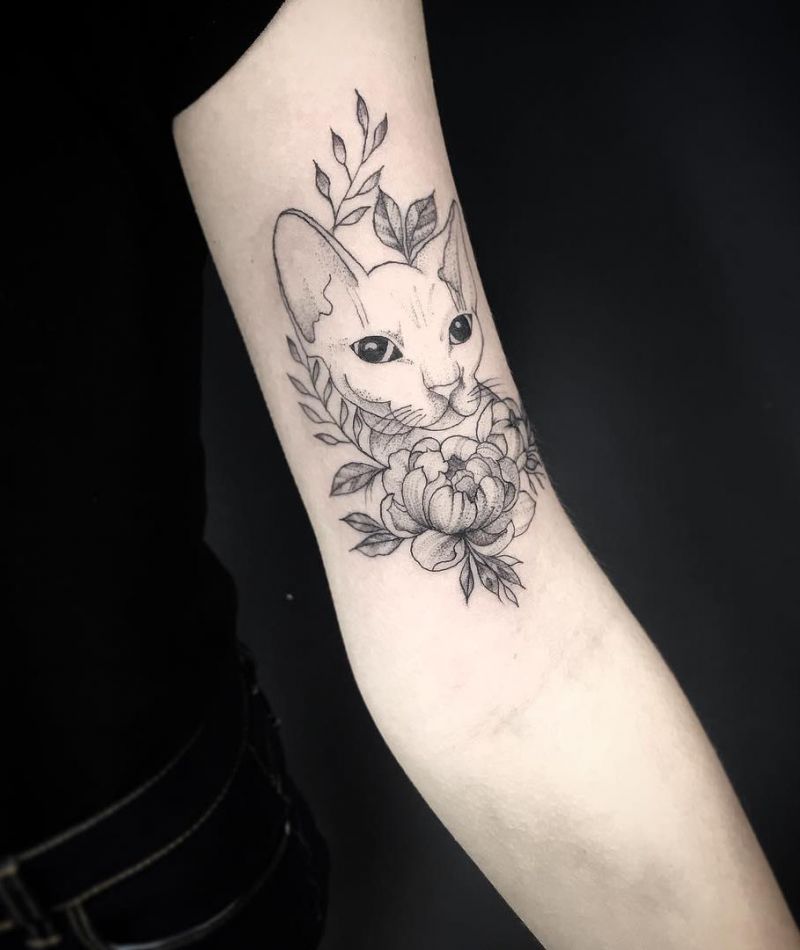 30 Pretty Sphinx Cat Tattoos to Inspire You