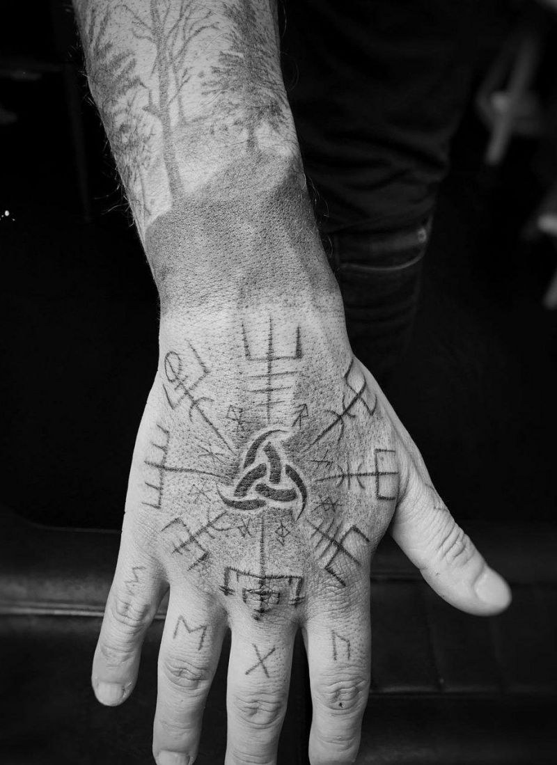 30 Pretty Vegvisir Tattoos Make You Attractive