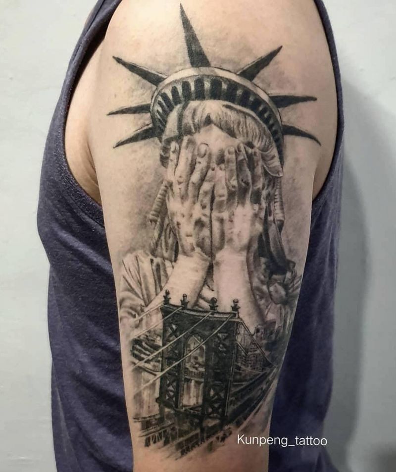 30 Pretty Statue of Liberty Tattoos to Inspire You