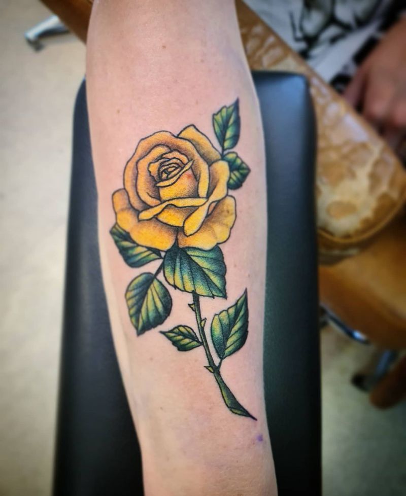 30 Pretty Yellow Rose Tattoos Make You Elegant and Beautiful