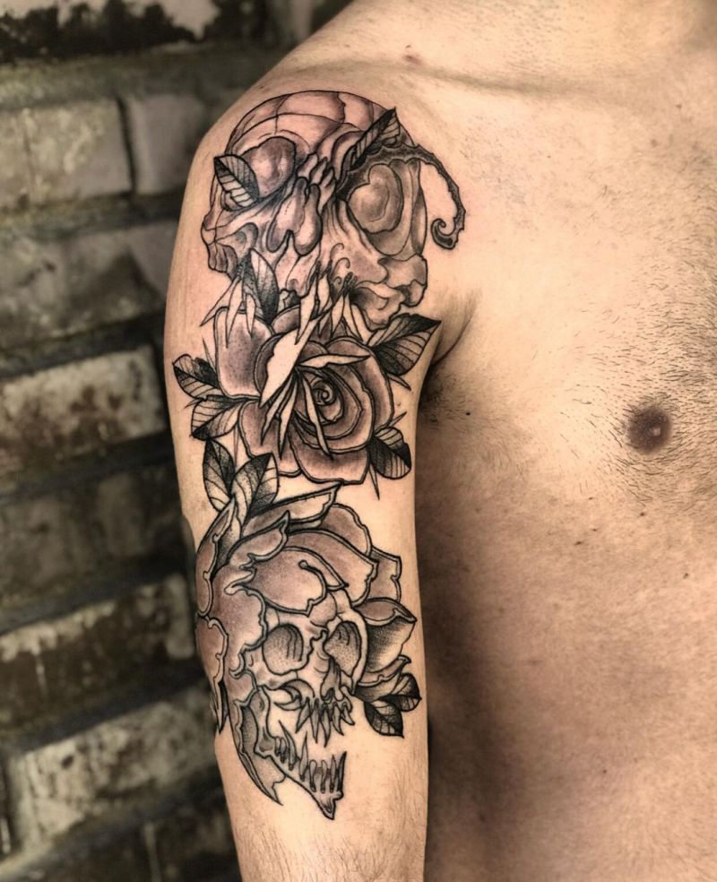 30 Pretty Rose Skull Tattoos to Inspire You