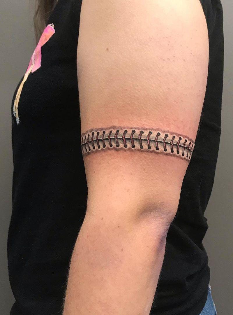 30 Pretty Armband Tattoos to Inspire You