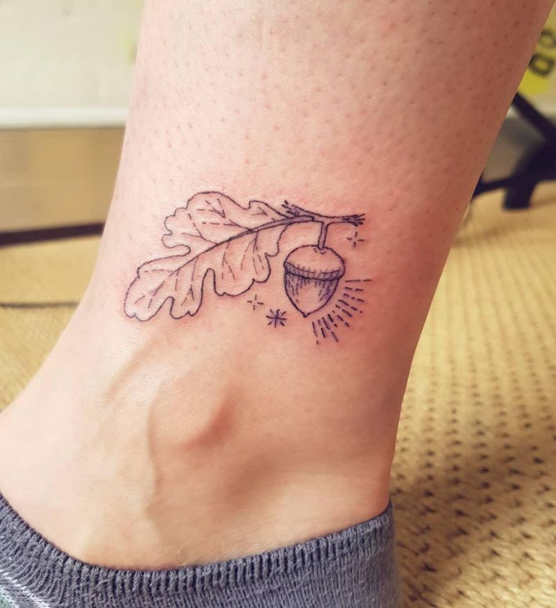 30 Pretty Oak Tattoos to Inspire You