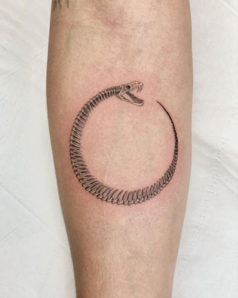 30 Pretty Ouroboros Tattoos for You to Enjoy