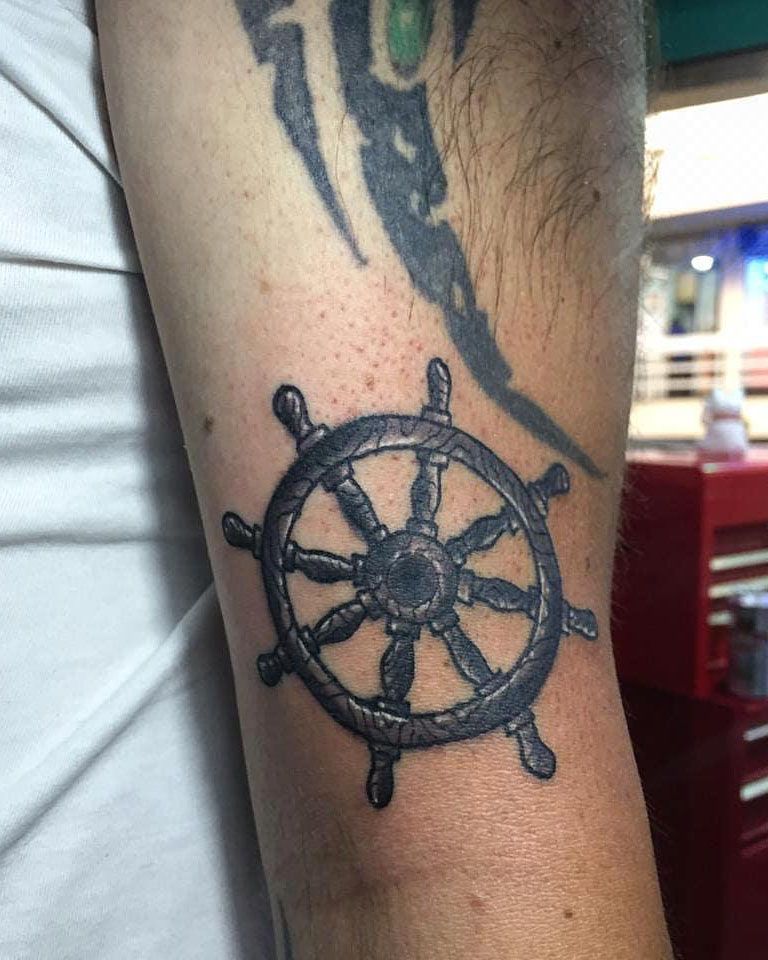 30 Pretty Rudder Tattoos You Must Try