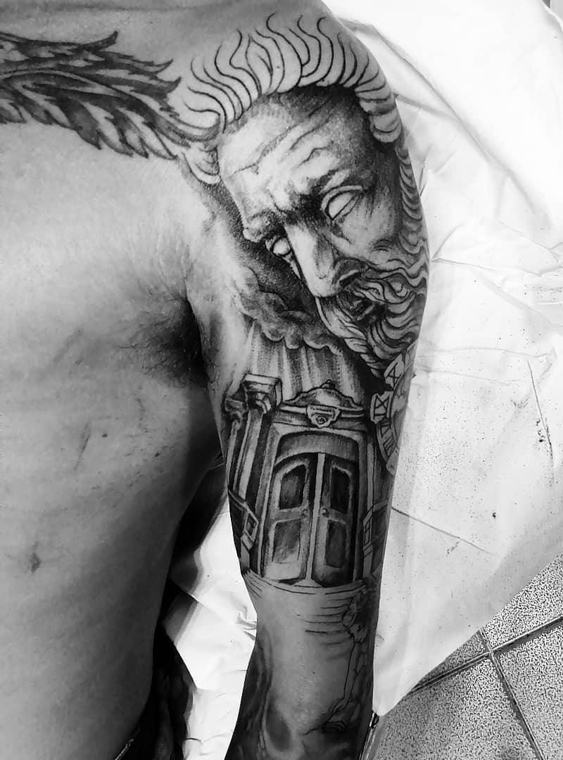 30 Pretty Zeus Tattoos You Must Try