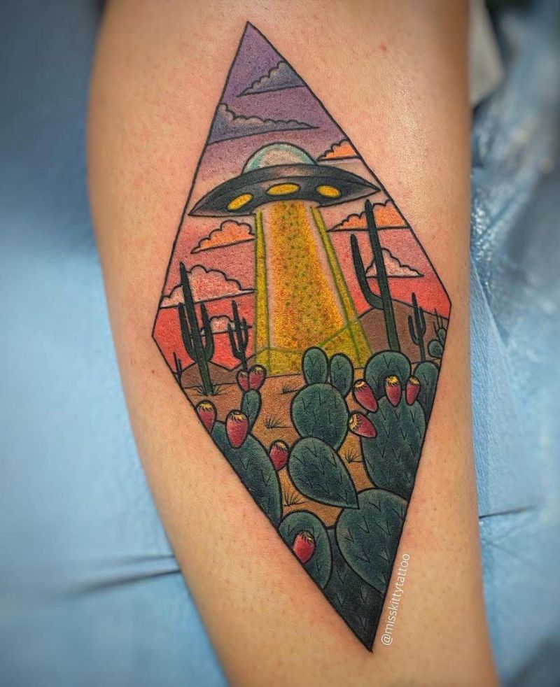 30 Pretty Desert Tattoos You Must Try