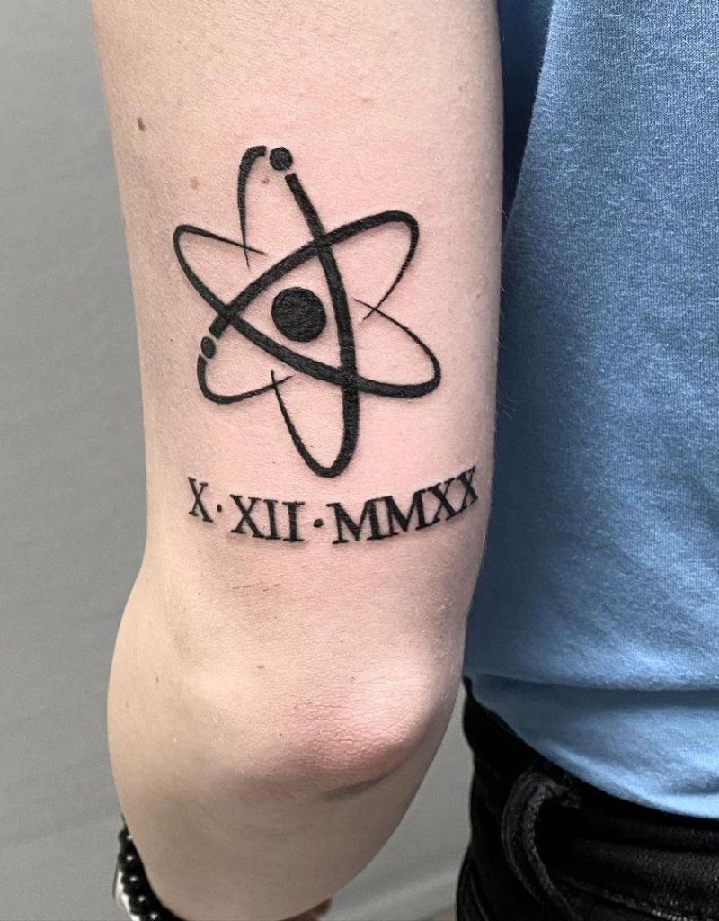 30 Pretty Atom Tattoos to Inspire You