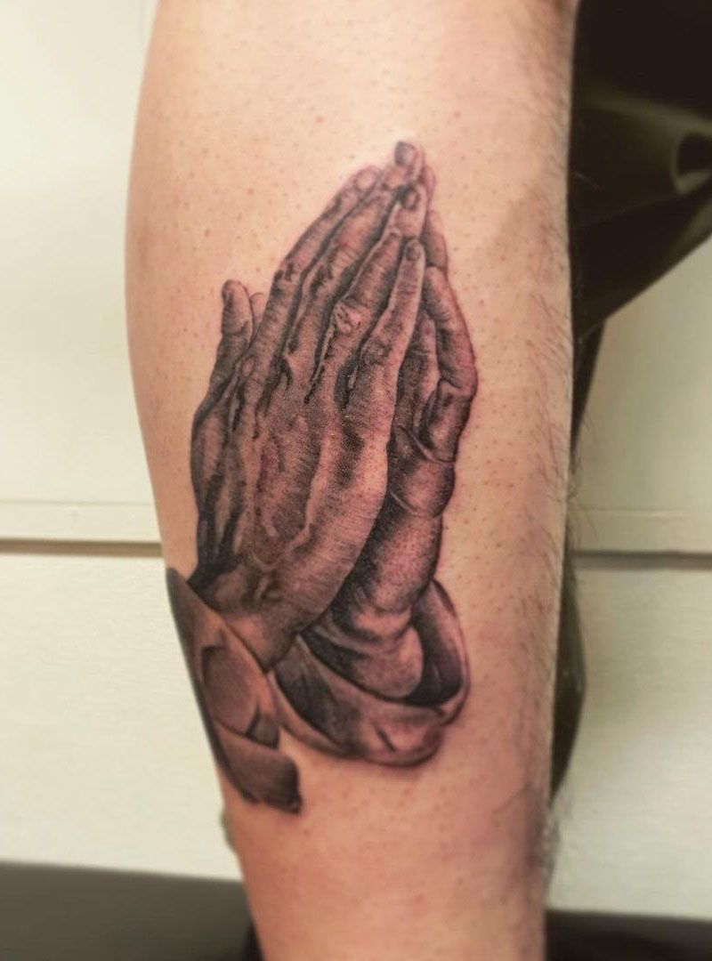 30 Pretty Praying Hands Tattoos You Must Try