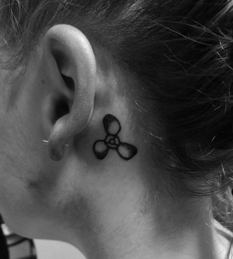 30 Pretty Propeller Tattoos to Inspire You