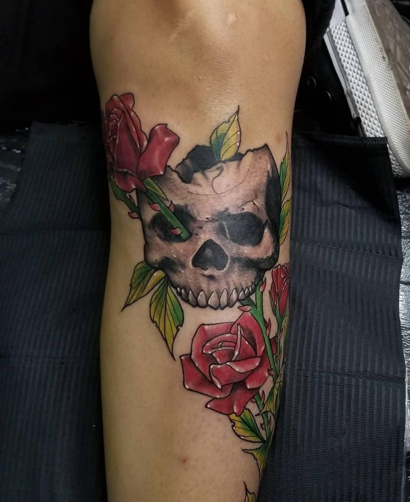 30 Pretty Rose Skull Tattoos to Inspire You