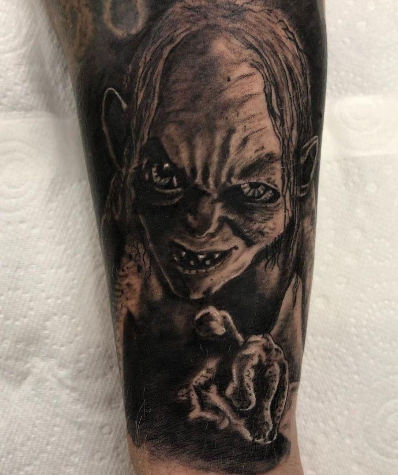 30 Pretty Gollum Tattoos to Inspire You