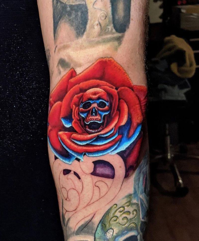 30 Pretty Rose Skull Tattoos to Inspire You