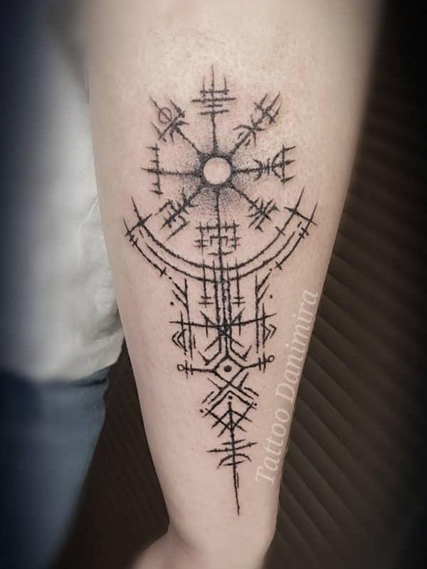 30 Pretty Vegvisir Tattoos Make You Attractive