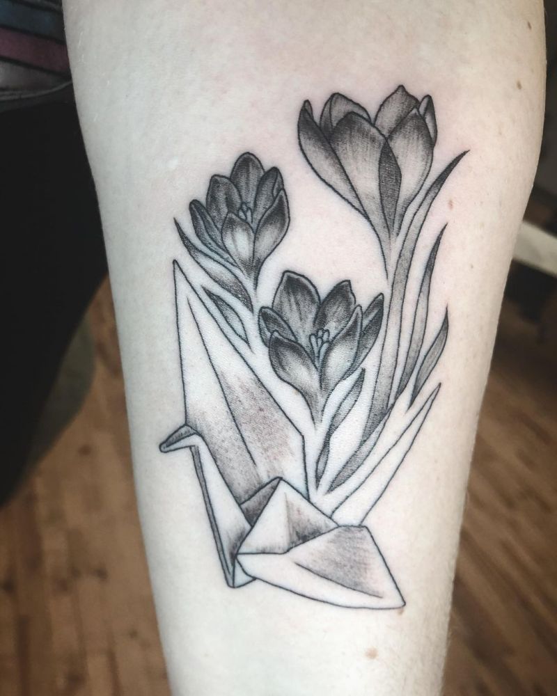 30 Pretty Paper Crane Tattoos Make Your Dream Come True