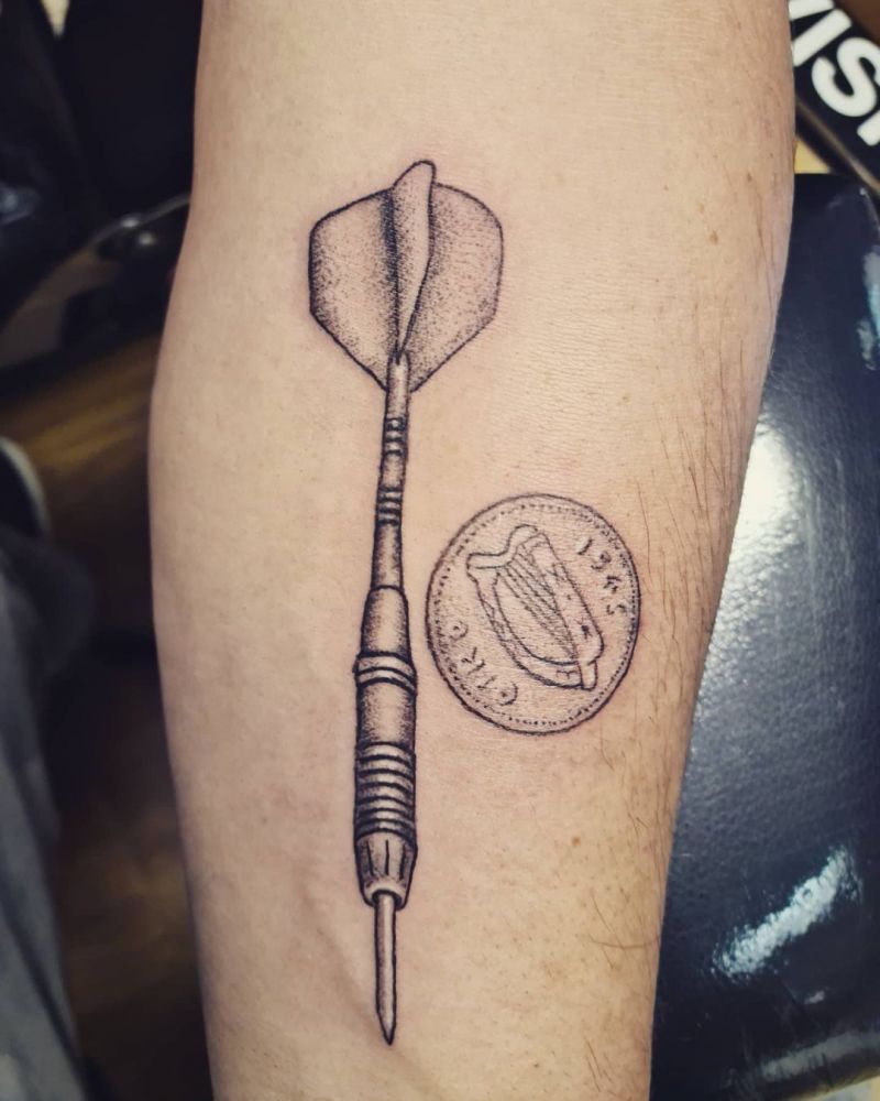 30 Pretty Dart Tattoos You Can't Miss