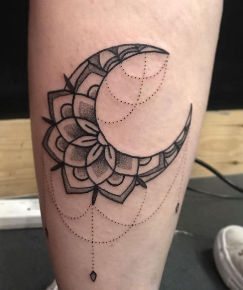 30 Pretty Mandala Moon Tattoos You Will Love