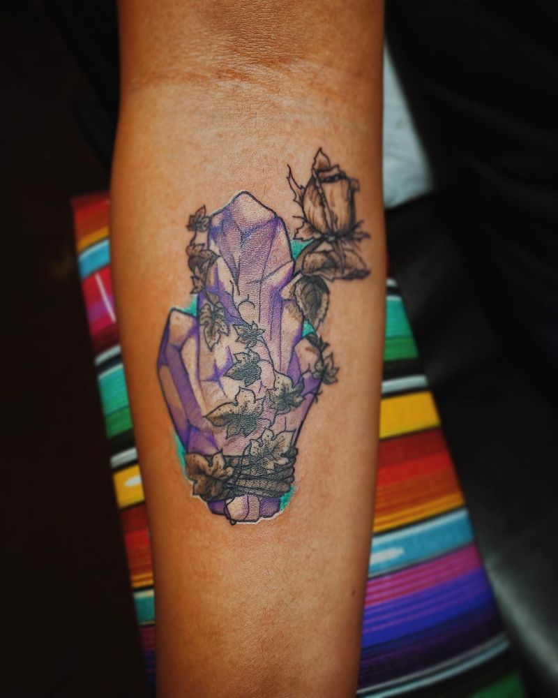 30 Pretty Crystal Tattoos You Can't Miss