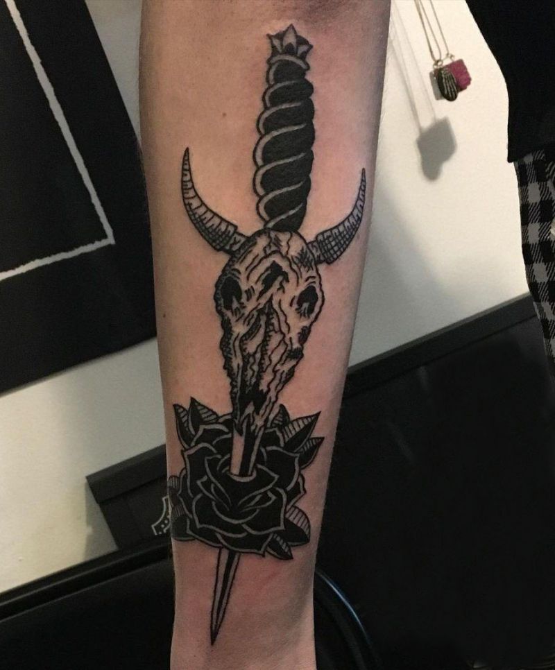 30 Pretty Taurus Tattoos to Inspire You