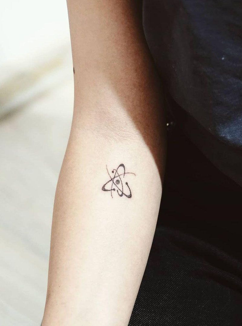 30 Pretty Atom Tattoos to Inspire You